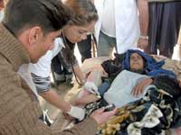 20051229031018-medicos-en-pakistan.jpg