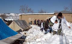 20060110044655-pakistan-nieve3.jpg
