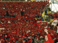 20061123000746-chavez10.jpg